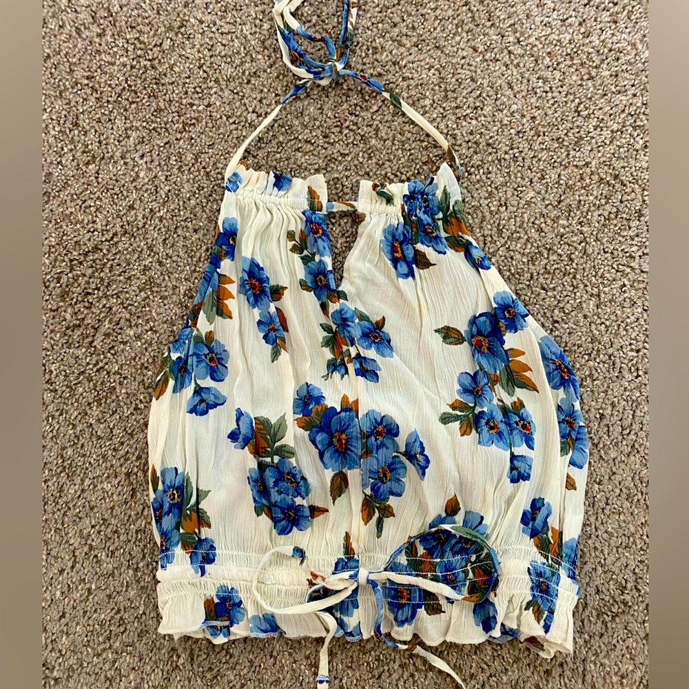 American Eagle Outfitters Women’s Size Small Floral Halter Top